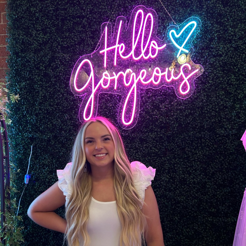 Meet your Posher, Anna